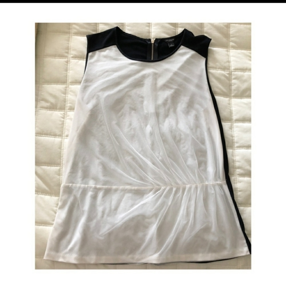 Ann Taylor peplum black and white blouse, L